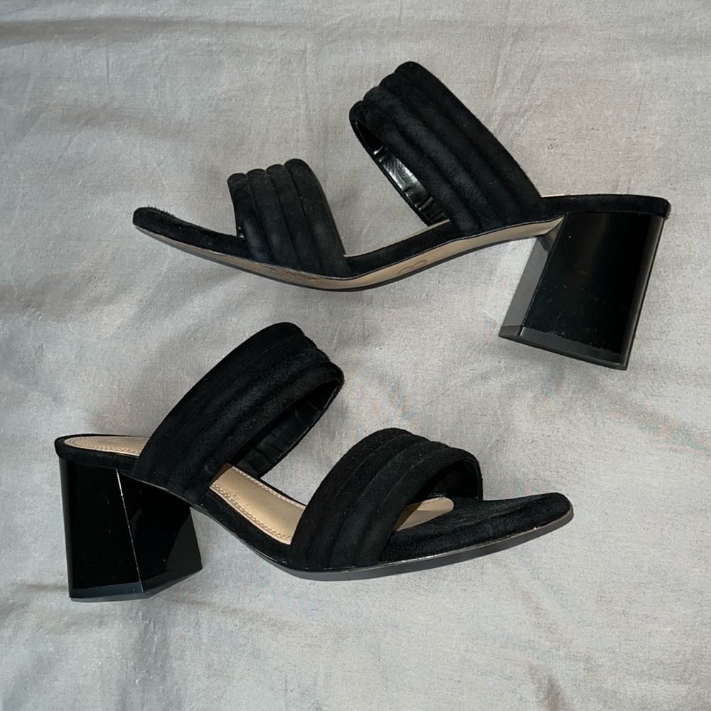 Gianni Bini black block heel sandals
